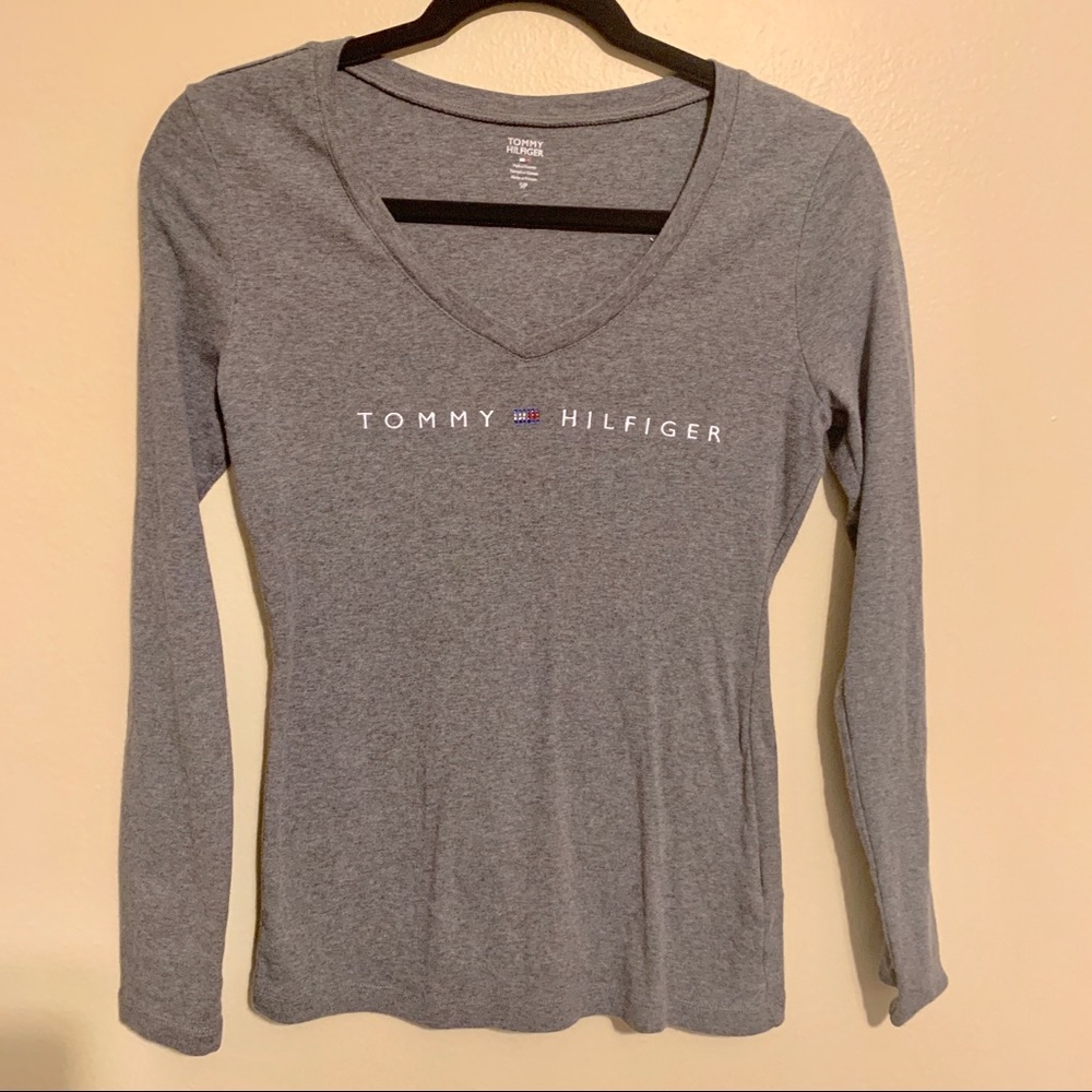 Tommy Hilfiger fitted long sleeve logo tee